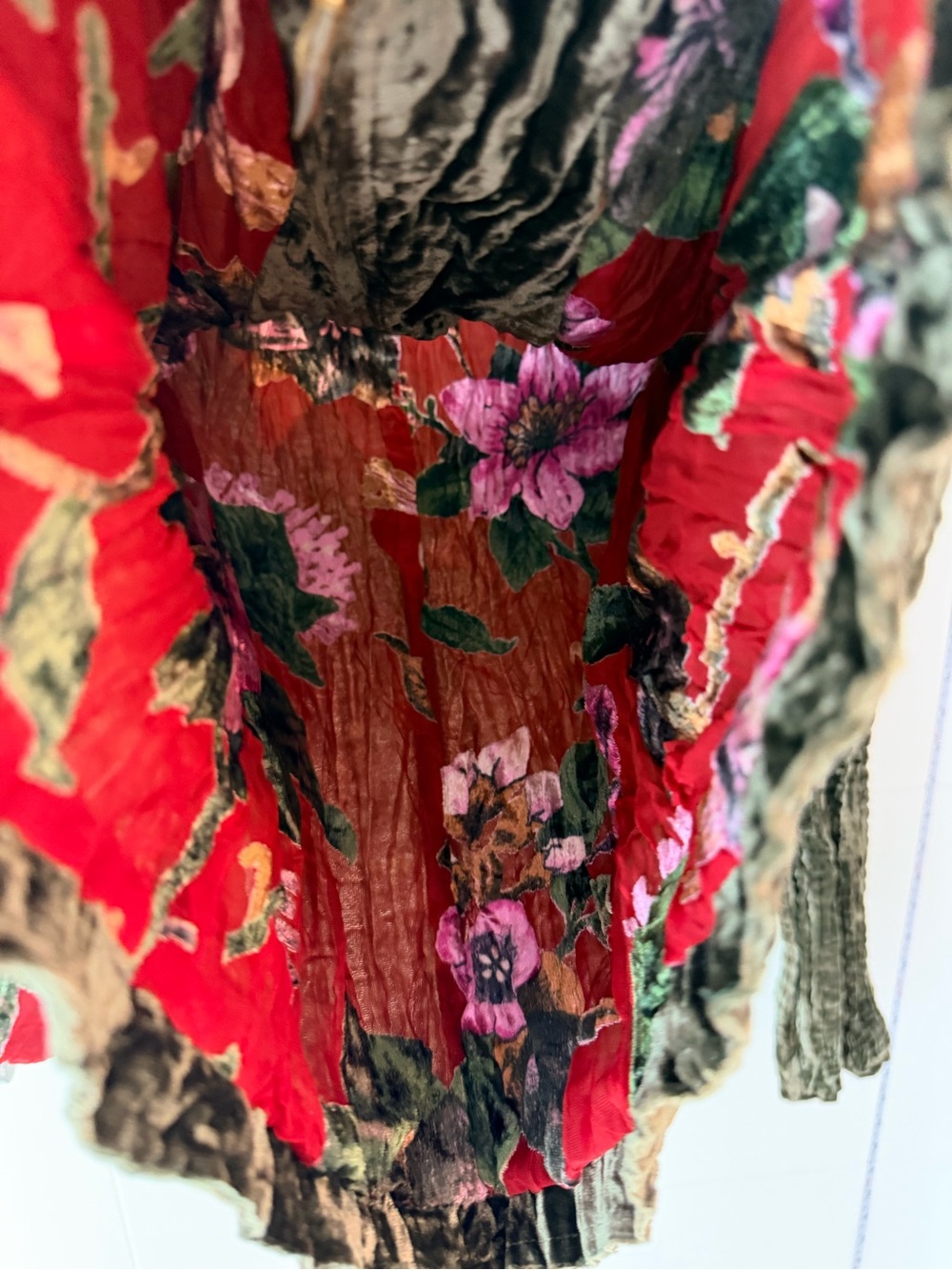 Alberto Makali Olive Green Crinkle Crushed Velvet Embroidery Embellished Blazer - Picture 9 of 16